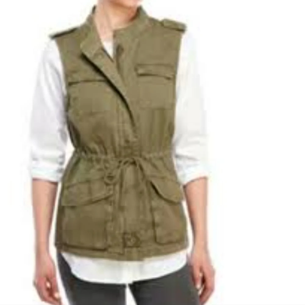 Universal Tread Goods Co. Utility Vest w/ Buttons & Drawstring - Picture 3 of 9